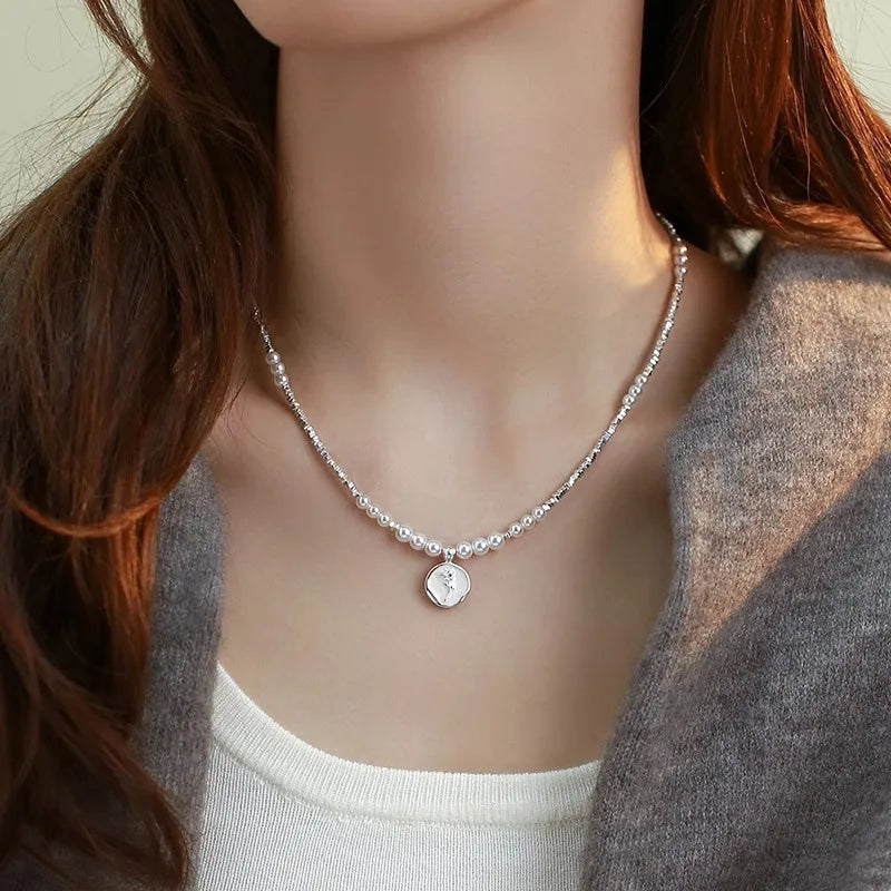 Pearl Simple Elegant Pendant Necklace