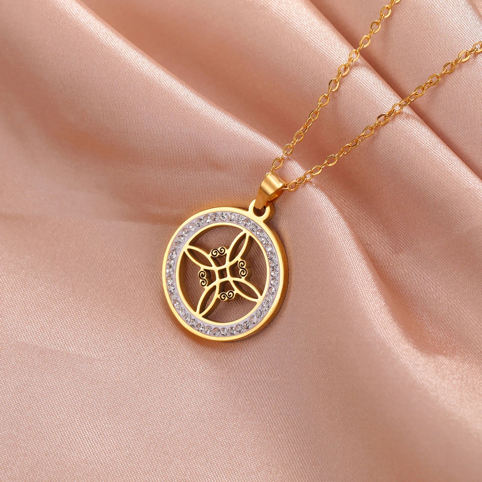 Zircon Round Pendant Necklaces