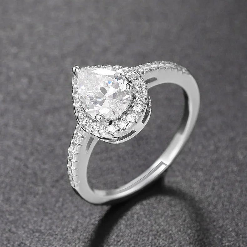 Adjustable Solitaire Rings