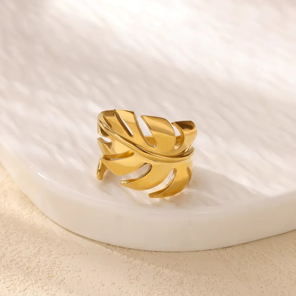 Elegant Stainless Steel Big Bloom Flower Rings