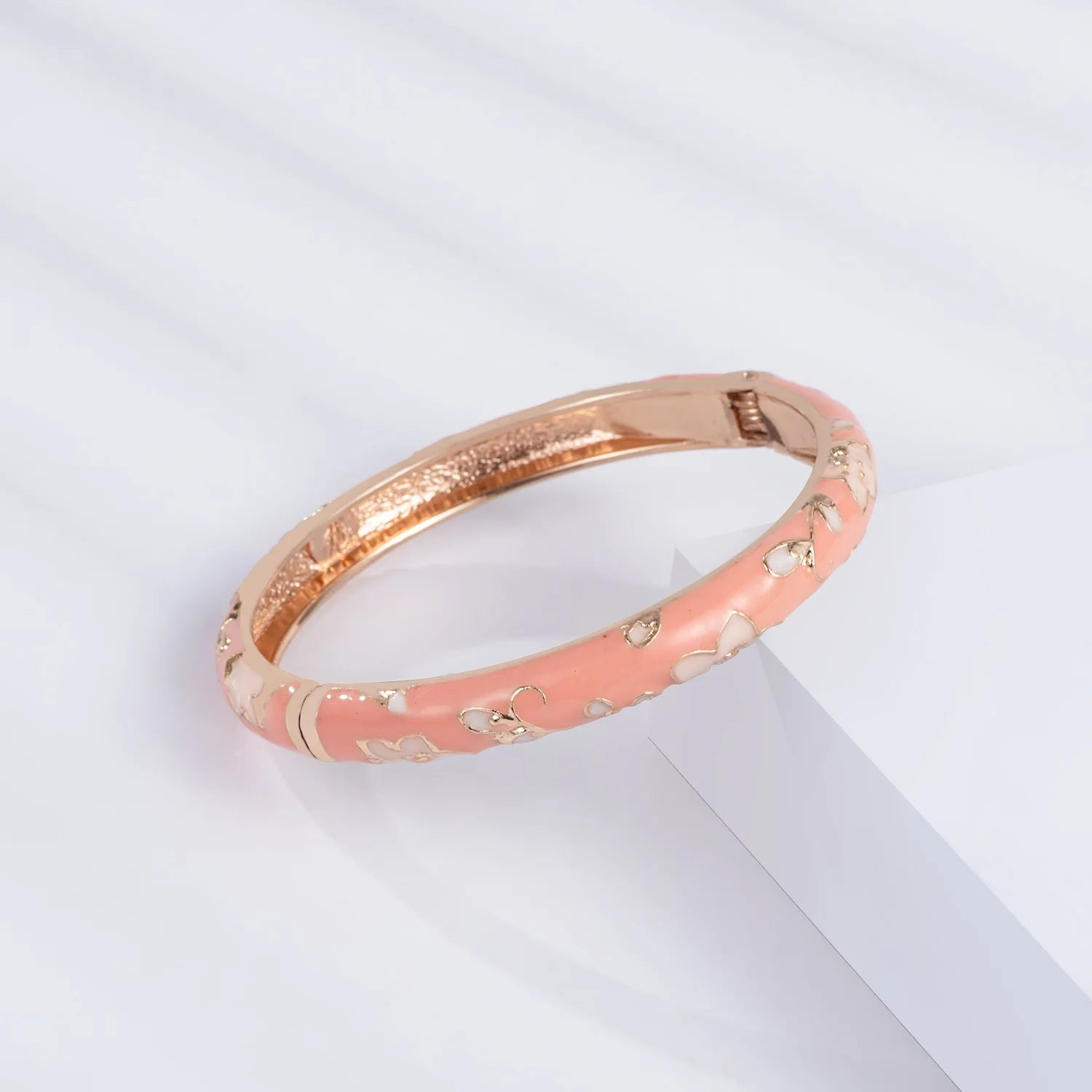 Hawaiian Women's Hand Bracelets