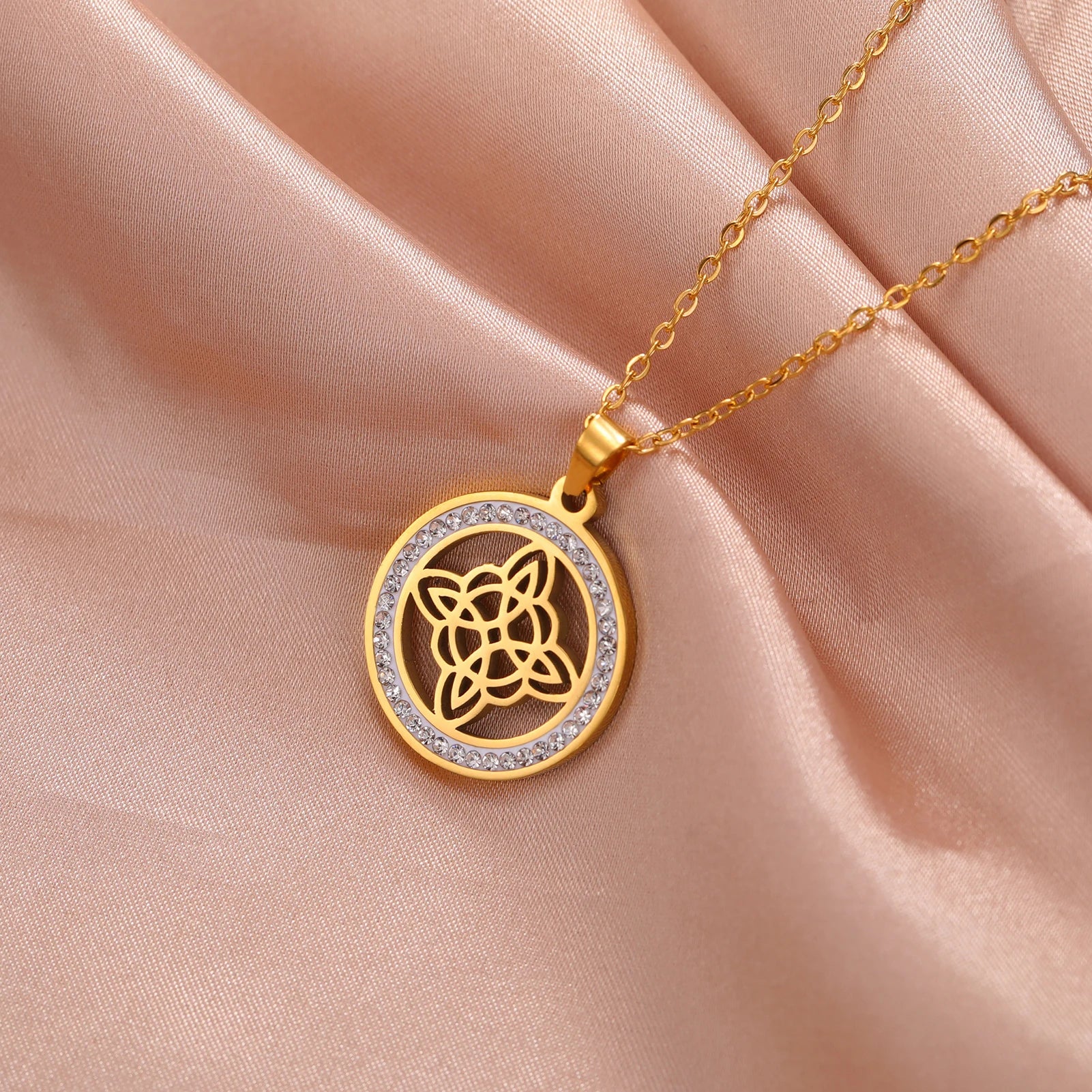 Zircon Round Pendant Necklaces