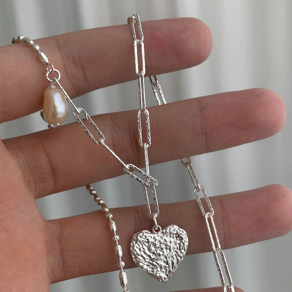 Pearl Simple Elegant Pendant Necklace
