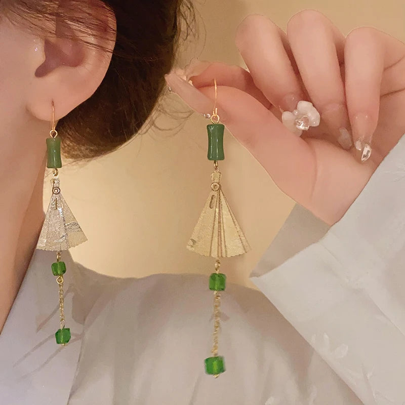 Valley Leaf Water Drop Resin Dangle Earrings